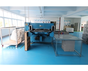 吸塑包裝生(shēng)産車間