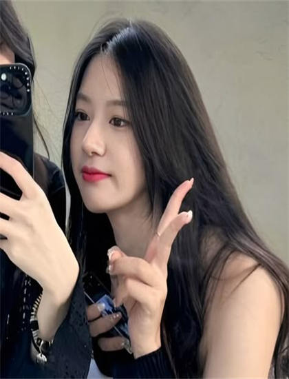 美术设计：魔鬼上司剪辑的节奏控制与叙事技巧——文化符号的象征意义