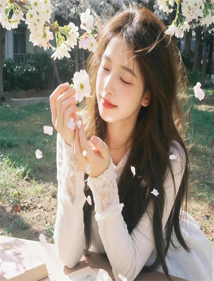 冒险片技术揭秘：《PEACE熊田曜子写真》的创作历程与幕后故事 ——深入探索冒险片的艺术世界